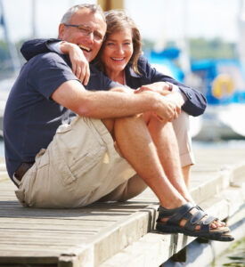 Happy_Old_Couple_Sitting